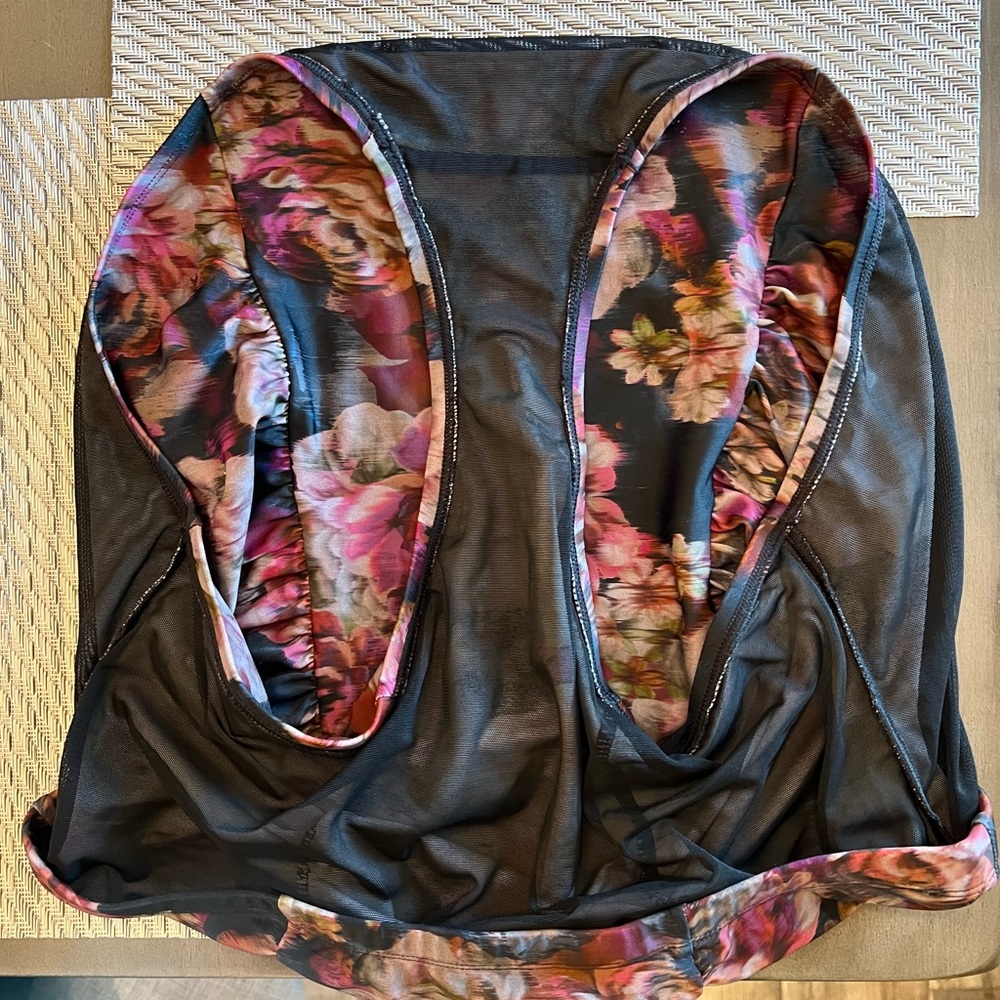 Torrid High Waisted Swim Bikini Bottoms Size 1 - Picture 3 of 5